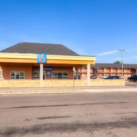 Motel 6-Lethbridge, AB, Hotel in Lethbridge