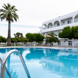 Manos Pension, hotel u Falirakiju