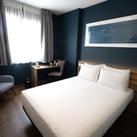 Travelodge Madrid Metropolitano，位于马德里的酒店