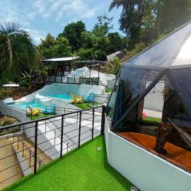 Glamping Tomaselli, hotel v destinácii Manuel Antonio