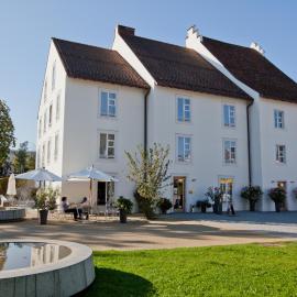 Hotel im Schlosspark, hotel en Basilea