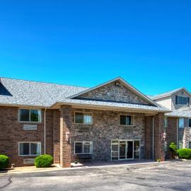 All Towne Suites, хотел в Сейнт Робърт