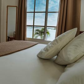 Hotel Casa Amelia，弗洛雷斯的飯店