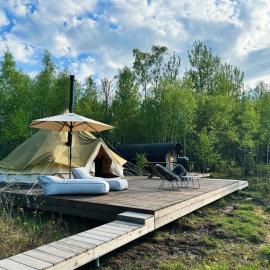 Silma Retreat Glamping – hotel w mieście Haapsalu