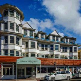 Glenmore Plaza Hotel, hotel in Avalon