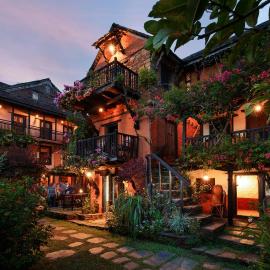 The Famous Farm, hotel Nawākot városában