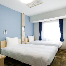 Toyoko Inn JR Wakayama eki Higashi guchi, viešbutis mieste Vakajama
