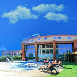 Titanic Hotel & SPA, hotel em Suleimânia