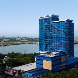 Viesnīca Swiss-Belhotel Waterfront Makassar pilsētā Makasara