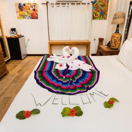 Falling Leaves Lodge, hotel sa San Ignacio