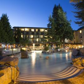 Harrison Hot Springs Resort & Spa, hotelli kohteessa Harrison Hot Springs