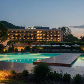 Sheraton Lake Como Hotel، فندق في كومو