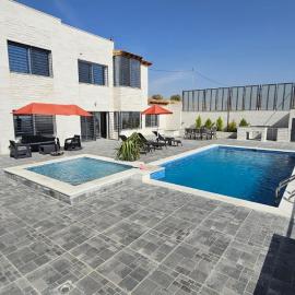 Ayla Chalets, khách sạn ở Amman