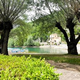 Hotel Garni del Lago, מלון בסקאנו