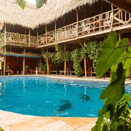 Alafia Lodge, hotel in Godomè