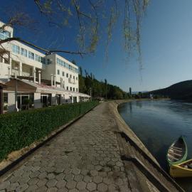 Hotel Sv. Mihovil, viešbutis mieste Trilj