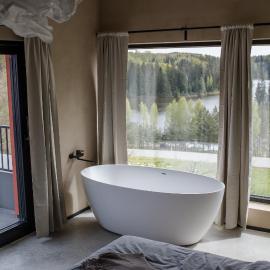Ilmaveere Butiikhotell ja Restoran, hotel Obinitsa városában