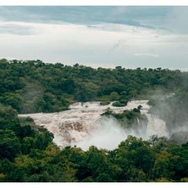Hemingway's Luxury Tented Camp, hotelli kohteessa Paraa