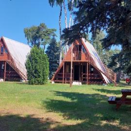 Słoneczna Osada, hotel en Dziwnówek