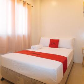 RedDoorz @ LM Apartelle Boracay, hotel Boracayban