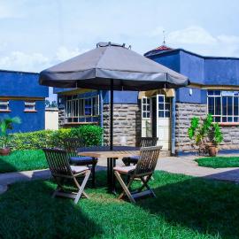 Calabash Express Hotel, hotel v destinaci Kap Sarok