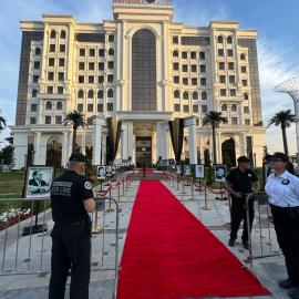 KANGURT Grand Hotel, מלון בדושנבה