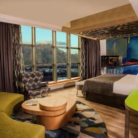 Hennessy Park Hotel, hotel u gradu Ebene