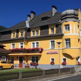 Hotel Villa Huber，位于阿夫里茨的酒店