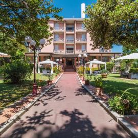 Hotel Gabrini, Hotel in Marina di Massa