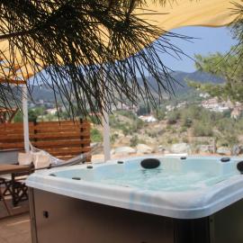 Agros Glamping Boutique, hotel u gradu 'Agros'