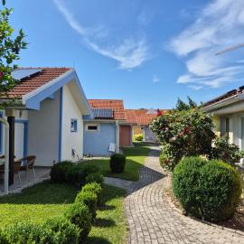 Bungalow Paradies - Nähe Sonnentherme, hotel din Lutzmannsburg