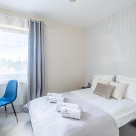 Sztutowo Lazurowy Dwór - Apartamenty oraz Pokoje z Parkingiem,史督托芙的飯店