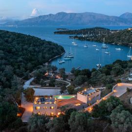 Amphitheatro Boutique Hotel, hotel in Meganisi
