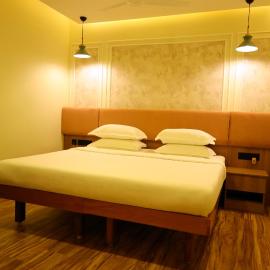 Hotel Surguru, hotel in Pondicherry