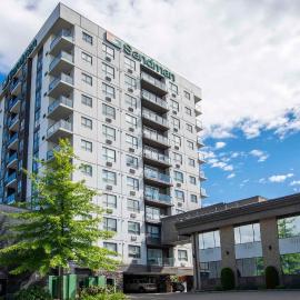 Sandman Hotel & Suites Kelowna, hotel v mestu Kelowna