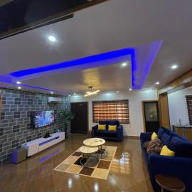 24-Hour Electricity An Entire Stylish 4-Bedroom Bungalow, hotel Akure városában