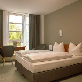SensCity Hotel Berlin Spandau, hotel en Berlín