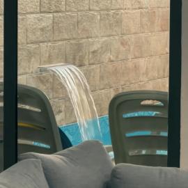 The Private chalet للعائلات فقط, hotel in Al Khīrān