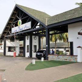 Labadi Beach Hotel, hotel u gradu Akra