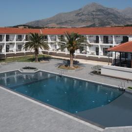 Aeolos Hotel, hotel Kamariótiszában