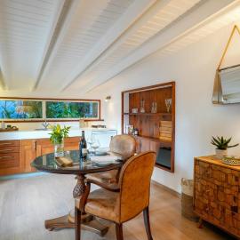 Romantic Bungalow near Beach with Shared Pool – hotel w mieście Saint Barthelemy