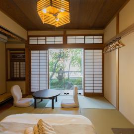 RELAX Condo Namba Daikokucho, hotel em Osaka
