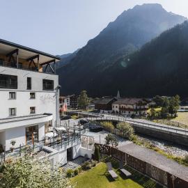Hotel Edelweiss, hotel di Kaunertal