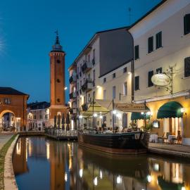 Locanda La Comacina, hotel v destinácii Comacchio