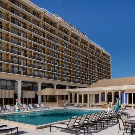 DoubleTree by Hilton Hotel Jacksonville Riverfront, hotel v destinácii Jacksonville