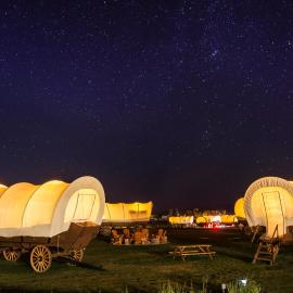 Conestoga Ranch Glamping Resort, hotell i Garden City