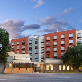 Four Points by Sheraton Penticton at the Convention Centre, hotel v destinácii Penticton