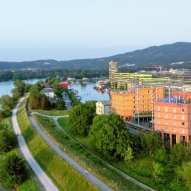 Trans World Hotel Donauwelle, hotel i Linz