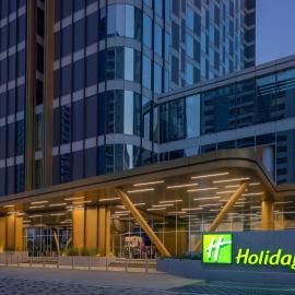Holiday Inn Dubai Business Bay by IHG, хотел в Дубай