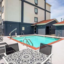 Days Inn by Wyndham Baton Rouge I-10, hotel u gradu 'Baton Rouge'